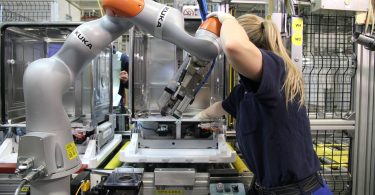 The Impact of robotics on the manufacturing industry